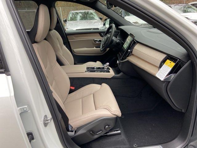 new 2026 Volvo XC90 car, priced at $76,075