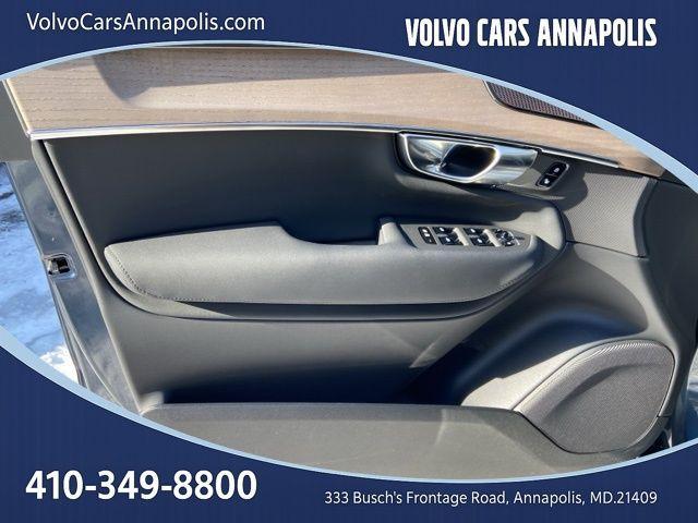 new 2026 Volvo XC90 car, priced at $71,395