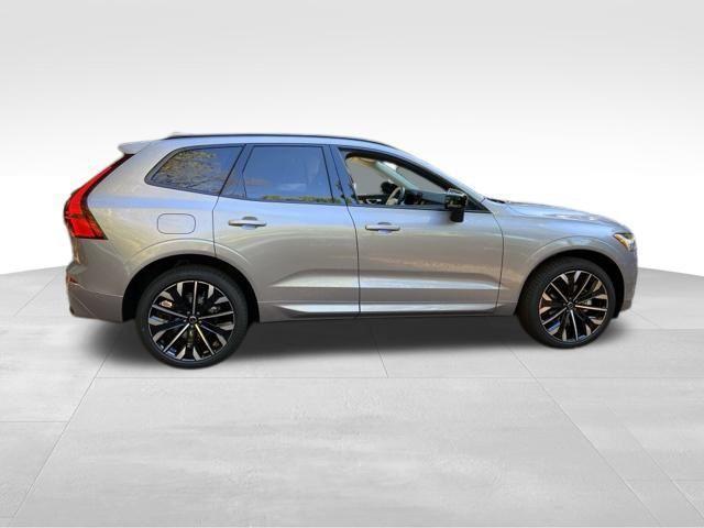 new 2026 Volvo XC60 car, priced at $62,495