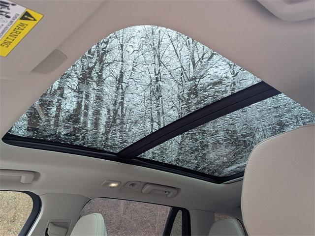 used 2025 Volvo XC90 car, priced at $49,900