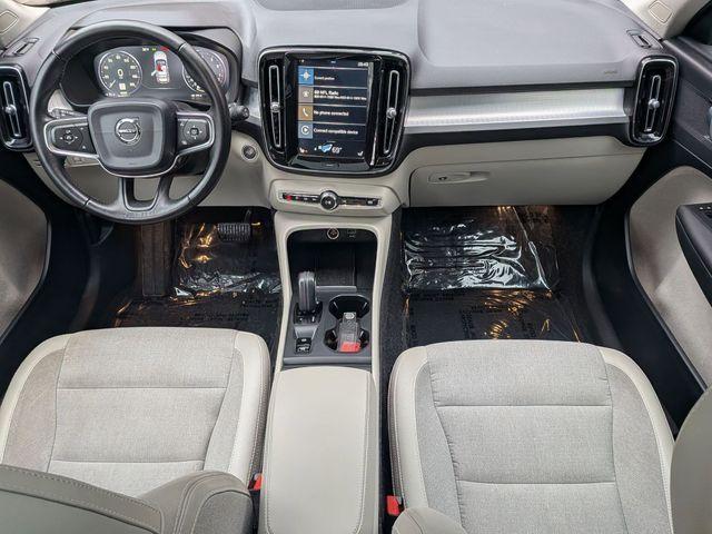 used 2020 Volvo XC40 car, priced at $15,527