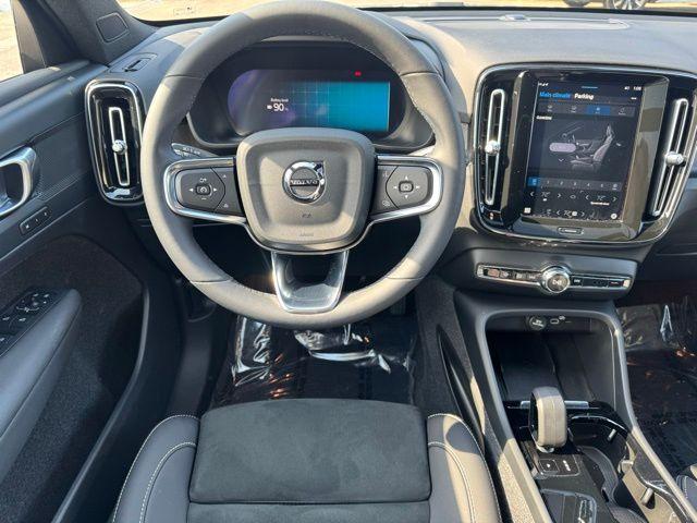 used 2024 Volvo XC40 Recharge Pure Electric car, priced at $34,920