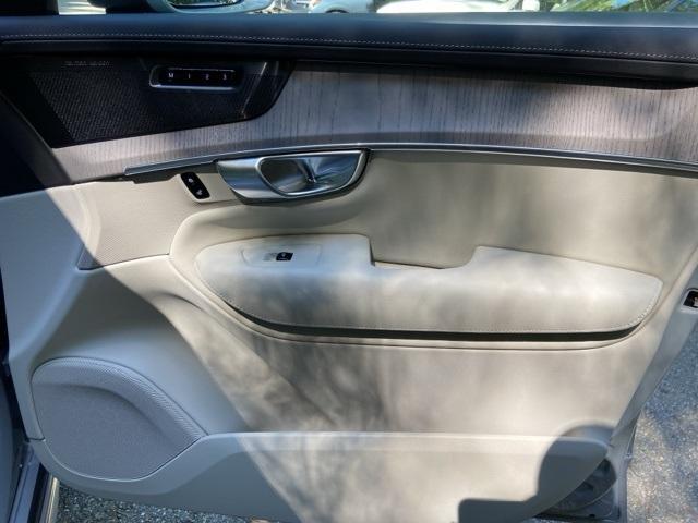 new 2026 Volvo XC90 car, priced at $80,570