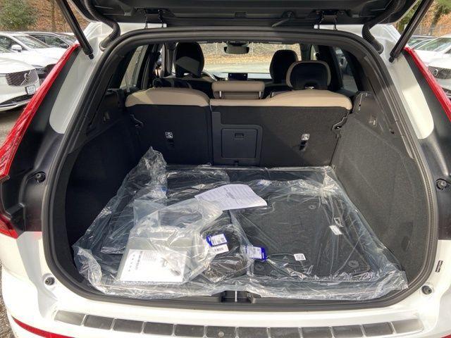 new 2026 Volvo XC60 car, priced at $58,105