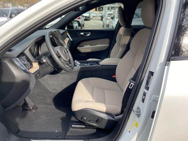 new 2026 Volvo XC60 car, priced at $58,105