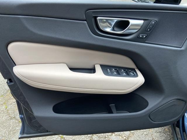 new 2026 Volvo XC60 car, priced at $57,145