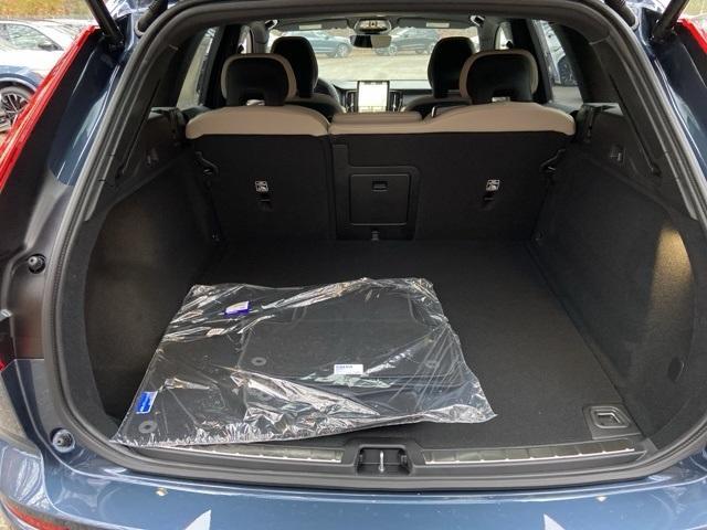 new 2026 Volvo XC60 car, priced at $57,145