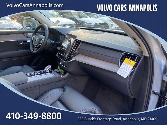 new 2026 Volvo XC90 Plug-In Hybrid car, priced at $85,195