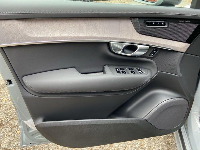 new 2026 Volvo XC90 car, priced at $75,945