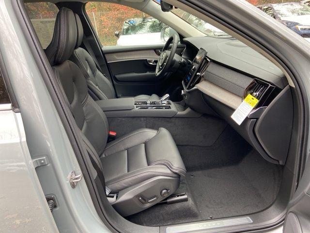 new 2026 Volvo XC90 car, priced at $75,945