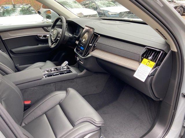 new 2026 Volvo XC90 car, priced at $75,945