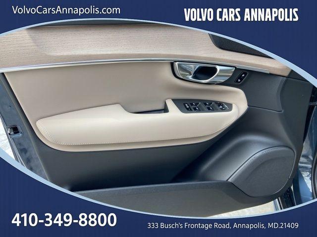 new 2026 Volvo XC90 car, priced at $71,945