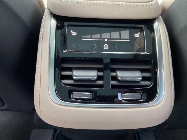 new 2026 Volvo XC90 car, priced at $75,520