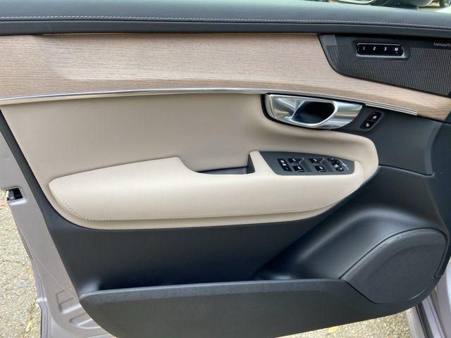 new 2026 Volvo XC90 car, priced at $75,520