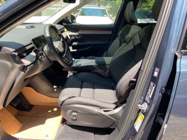 new 2025 Volvo EX90 car, priced at $85,885