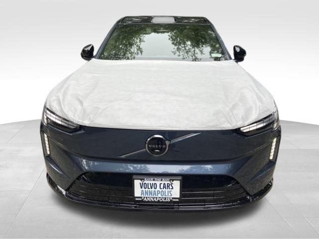 new 2025 Volvo EX90 car, priced at $91,735