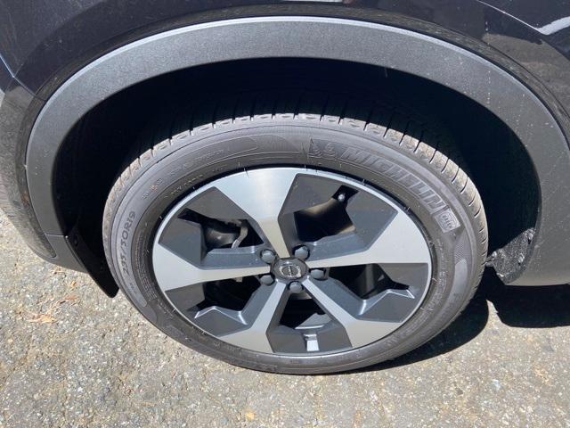 new 2026 Volvo XC40 car, priced at $50,150