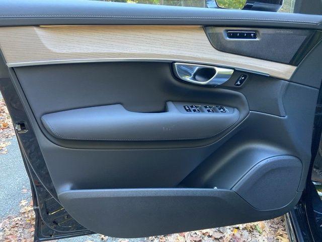 new 2026 Volvo XC90 car, priced at $70,895