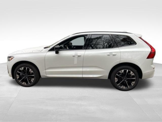 new 2026 Volvo XC60 car, priced at $57,145