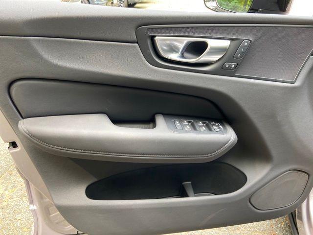 new 2026 Volvo XC60 car, priced at $57,145