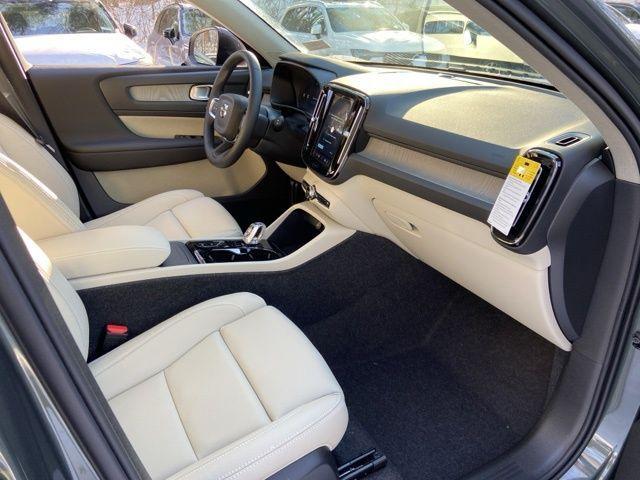 new 2026 Volvo XC40 car, priced at $49,595