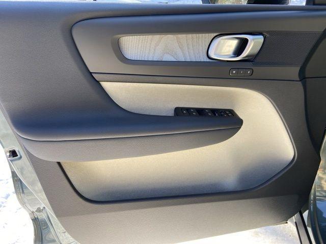 new 2026 Volvo XC40 car, priced at $49,595