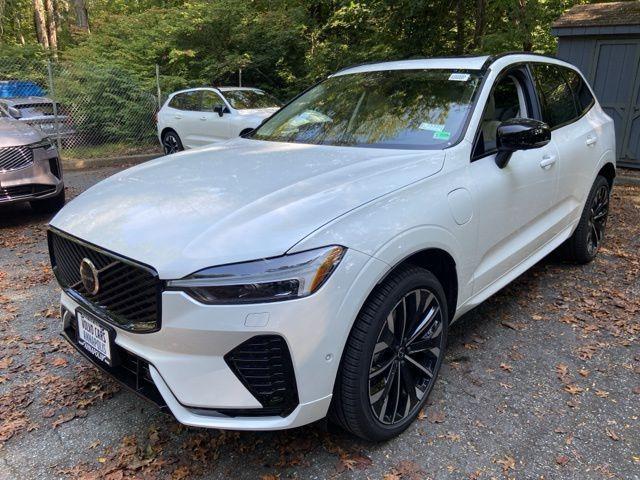 new 2026 Volvo XC60 Plug-In Hybrid car, priced at $75,235