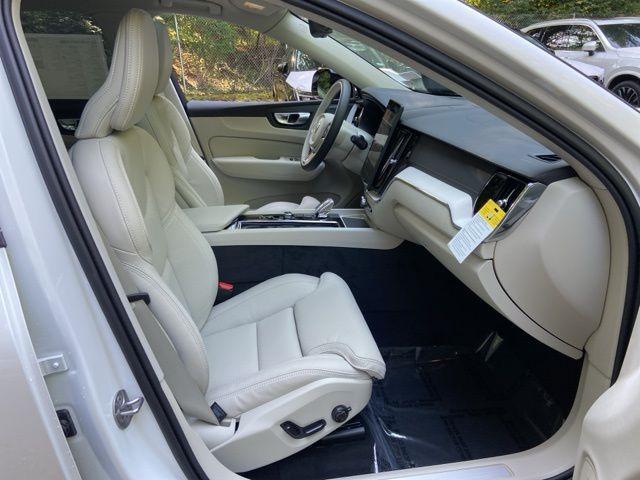 new 2026 Volvo XC60 Plug-In Hybrid car, priced at $75,235