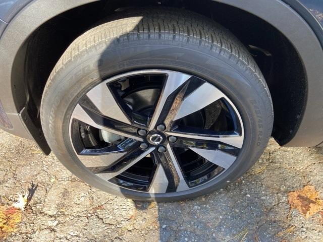 new 2026 Volvo XC40 car, priced at $53,095