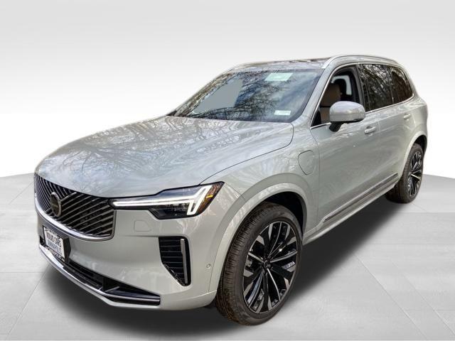 new 2026 Volvo XC90 Plug-In Hybrid car, priced at $87,095