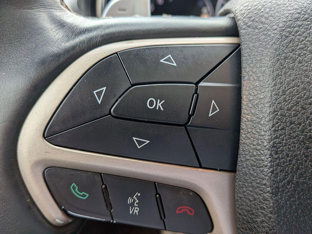 used 2016 Jeep Grand Cherokee car, priced at $14,998