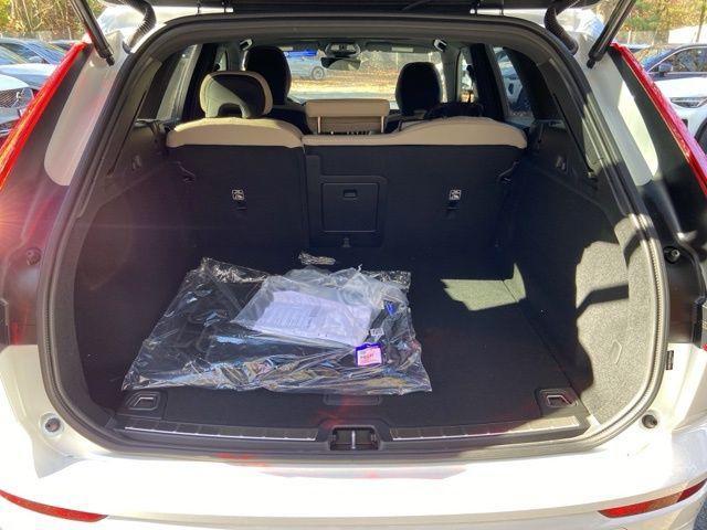 new 2026 Volvo XC60 car, priced at $56,345