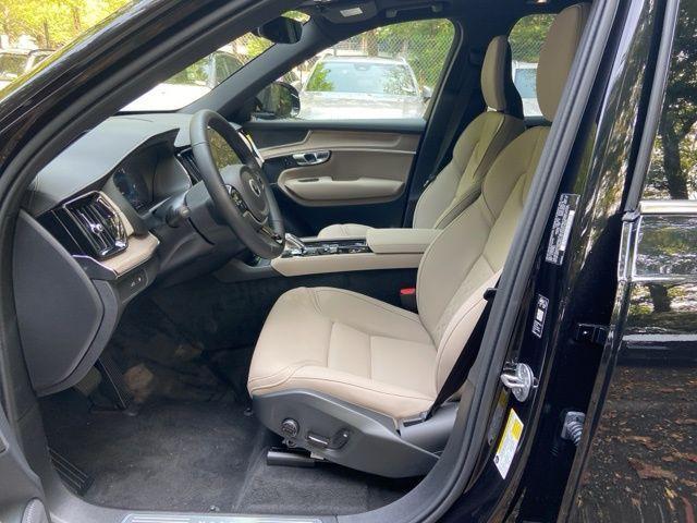 new 2026 Volvo XC90 Plug-In Hybrid car