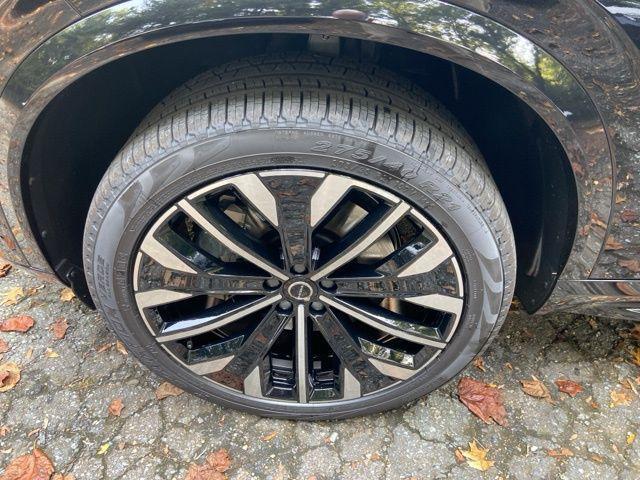 new 2026 Volvo XC90 Plug-In Hybrid car