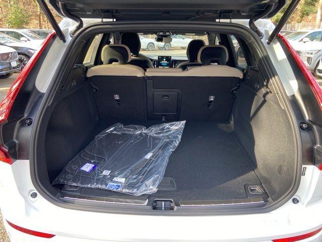 new 2026 Volvo XC60 car, priced at $57,145