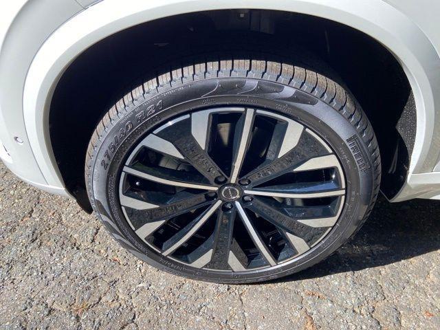 new 2026 Volvo XC90 Plug-In Hybrid car, priced at $81,875