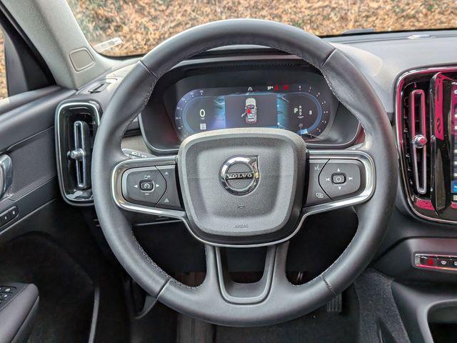 used 2023 Volvo XC40 car, priced at $30,118