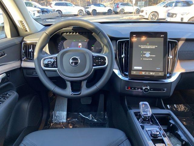 new 2026 Volvo XC90 Plug-In Hybrid car, priced at $80,245