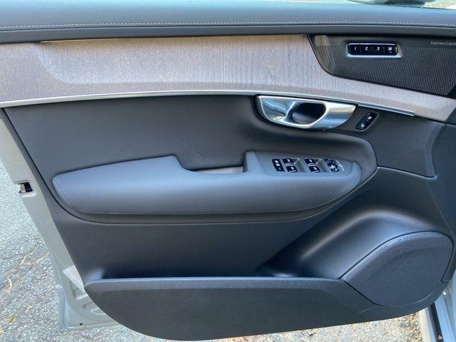 new 2026 Volvo XC90 car, priced at $74,645