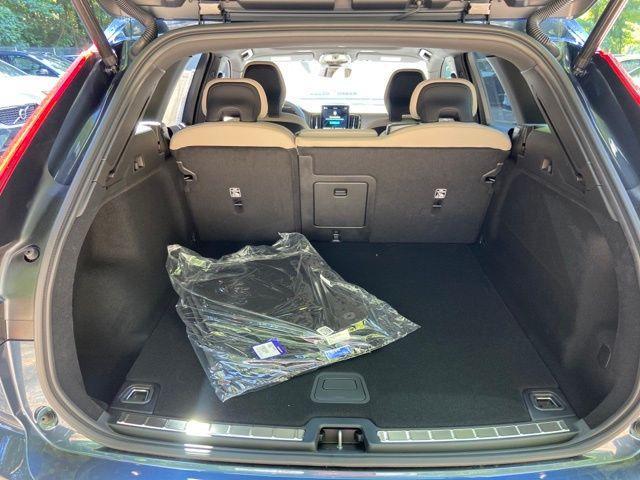 new 2026 Volvo XC60 car, priced at $57,145