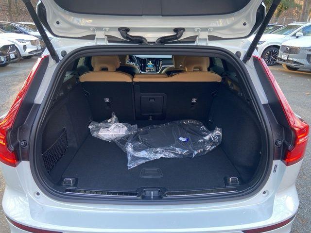 new 2026 Volvo V60 Cross Country car, priced at $59,545