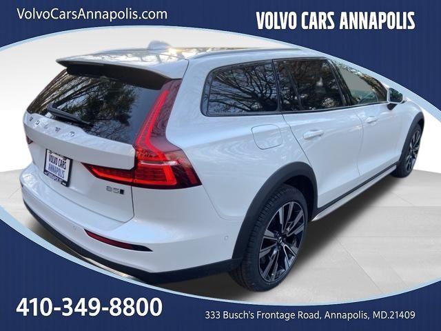 new 2026 Volvo V60 Cross Country car, priced at $59,545