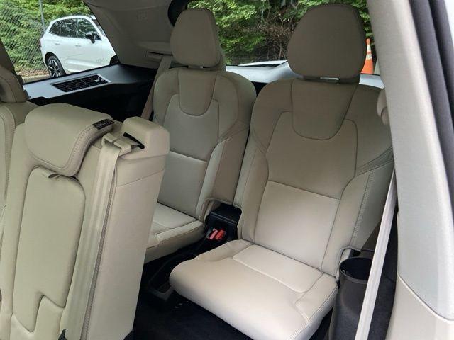 new 2026 Volvo XC90 car, priced at $75,155