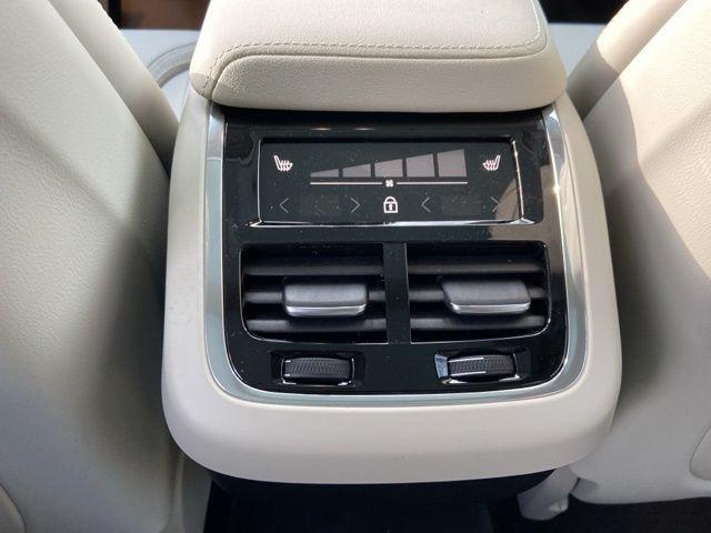 new 2026 Volvo XC60 car, priced at $62,595