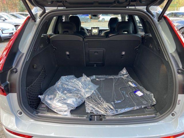 new 2026 Volvo XC60 Plug-In Hybrid car, priced at $81,895