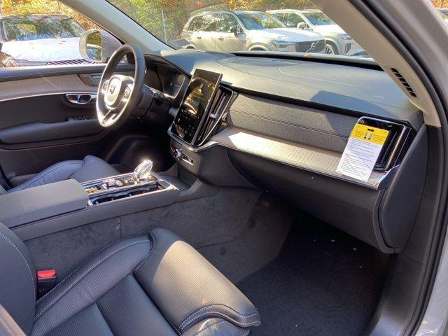 new 2026 Volvo XC90 car, priced at $74,645