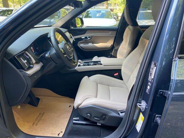 new 2026 Volvo XC90 car, priced at $77,715