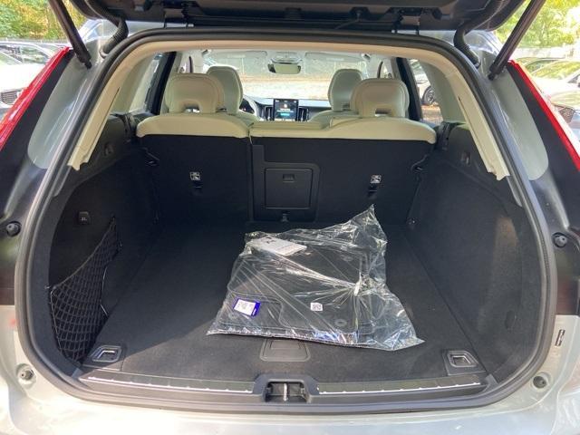 new 2026 Volvo XC60 car, priced at $62,295