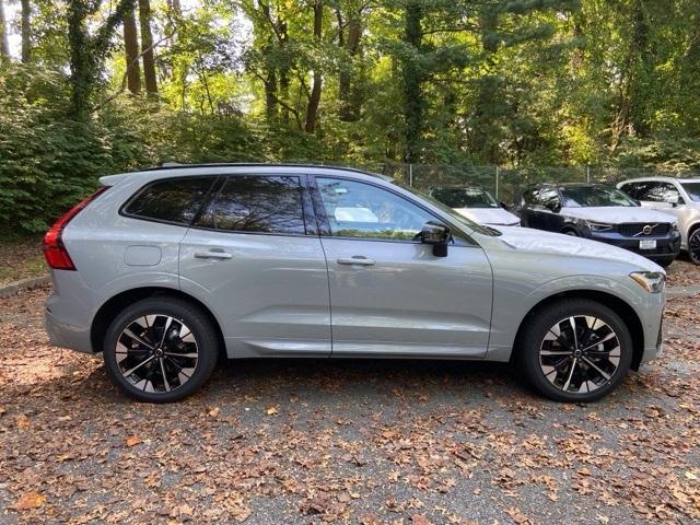 new 2026 Volvo XC60 car, priced at $62,295