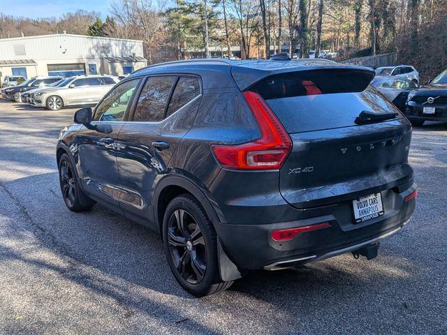 used 2020 Volvo XC40 car, priced at $22,290